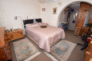 - click for photo gallery